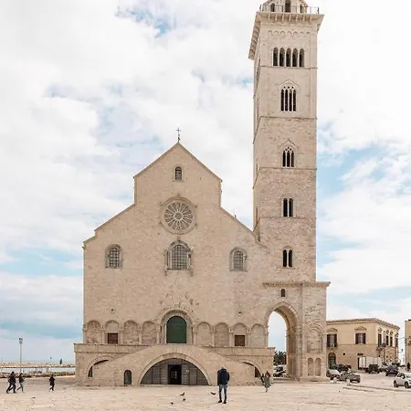 Camera Top Trani